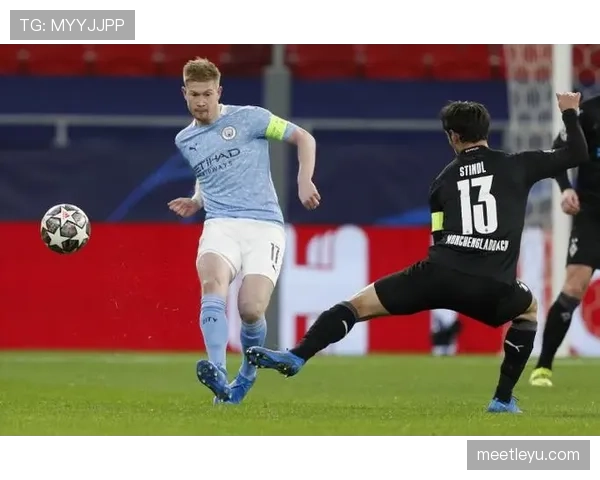 德布劳内在欧冠关键战中的表现稳定性解析：高光与波动背后的机制